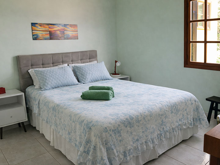 006-suite-v-martins-beach-house