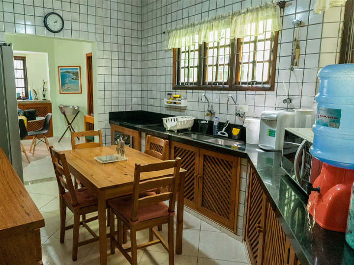 05-cozinha-martins-beach-house-juquehy